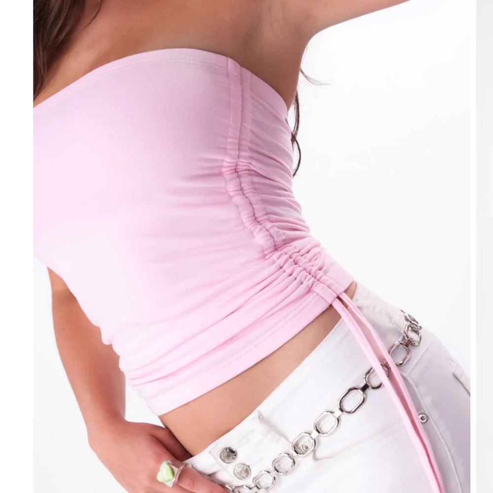 Pink rouched tube top!